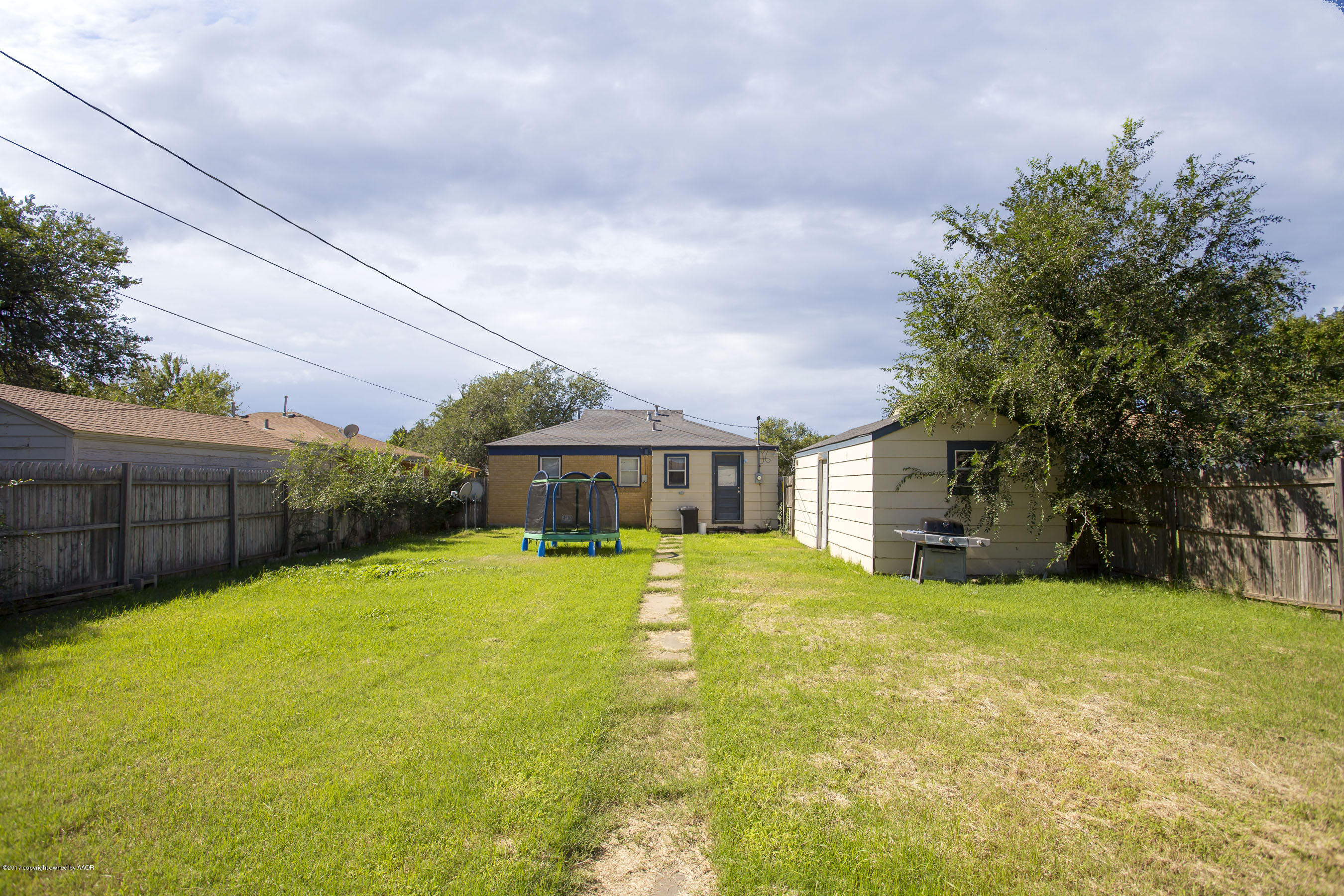 3613 South Hughes Street Amarillo, TX 79110 - Photo 17 of 18 Back Yard