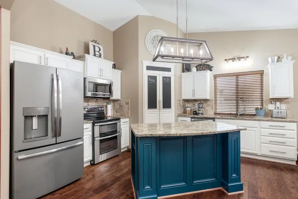$340,000 | 1306 North High Park Drive, Derby, KS 67037