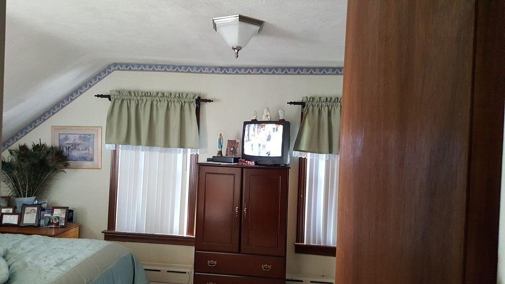 118 Oxford Street Fall River, MA 02721 - Photo 15 of 21 Gallery Image 15