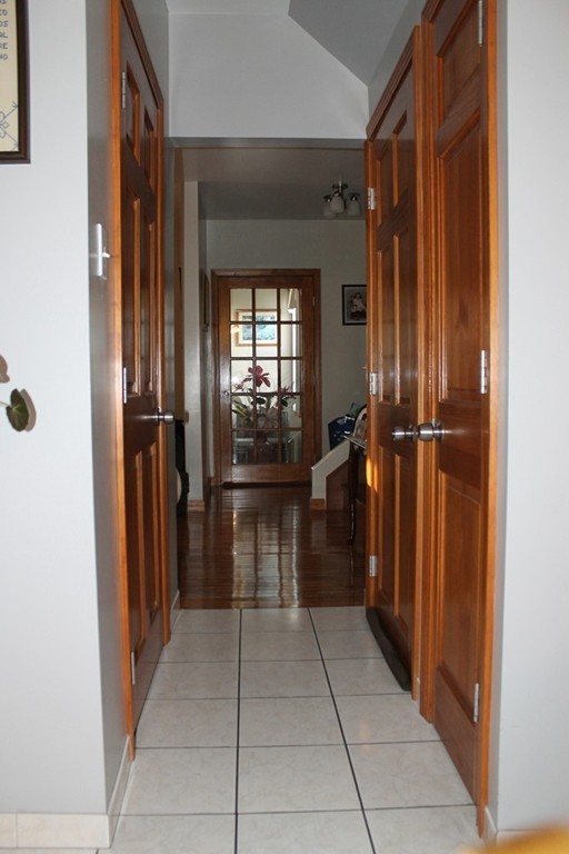 118 Oxford Street Fall River, MA 02721 - Photo 4 of 21 Gallery Image 4