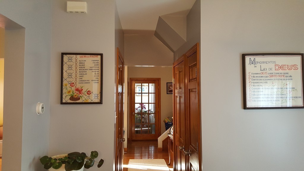 118 Oxford Street Fall River, MA 02721 - Photo 5 of 21 Gallery Image 5