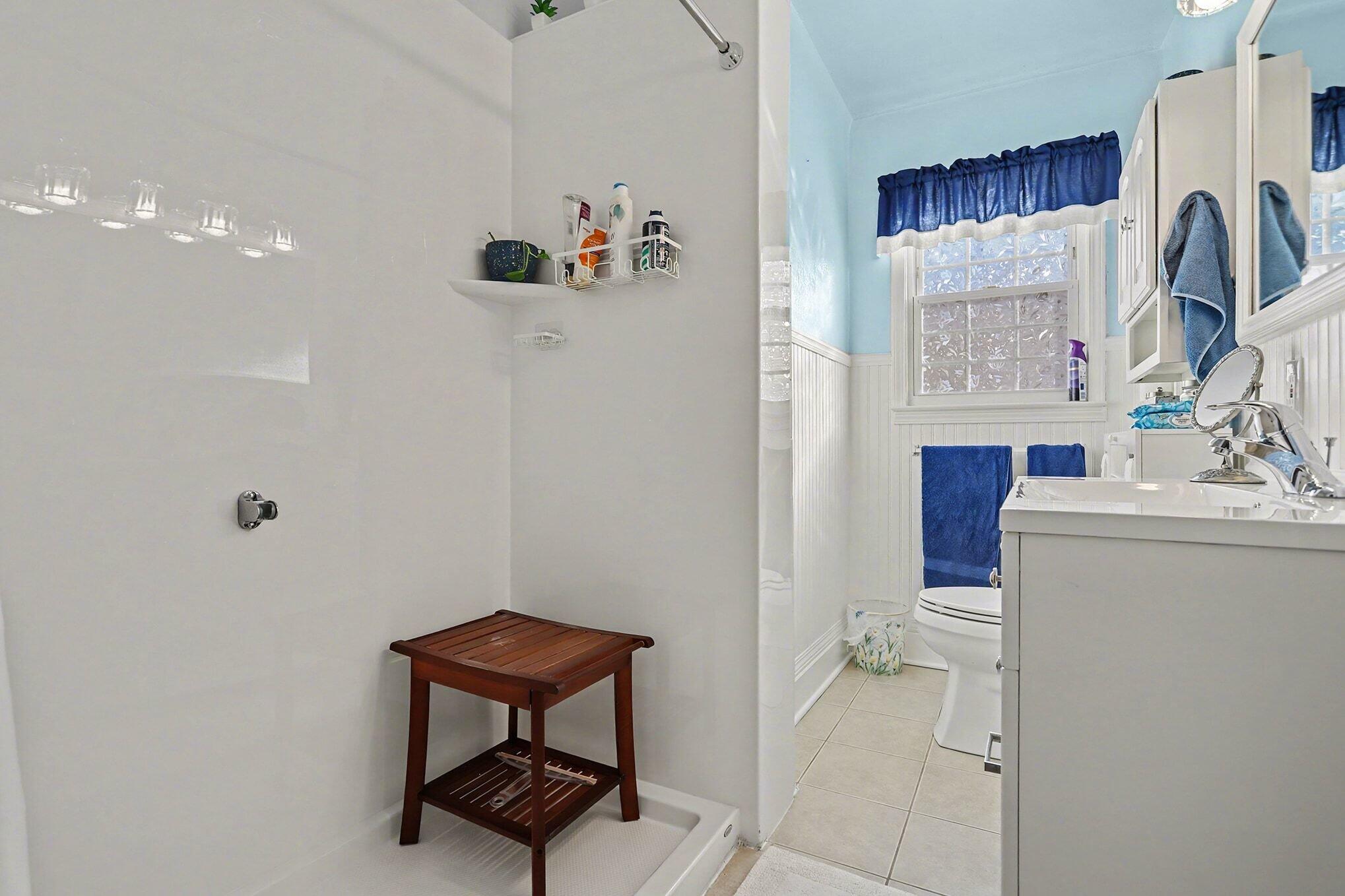 175 West Pearl Street Coldwater, MI 49036 - Photo 18 of 37 019_file_3975