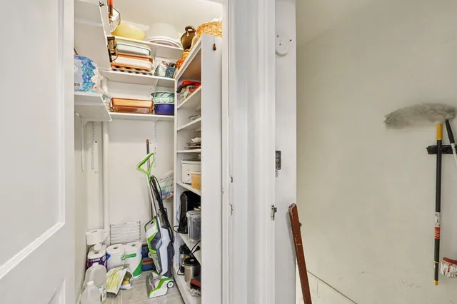 $250,000 | 175 West Pearl Street, Coldwater, MI 49036