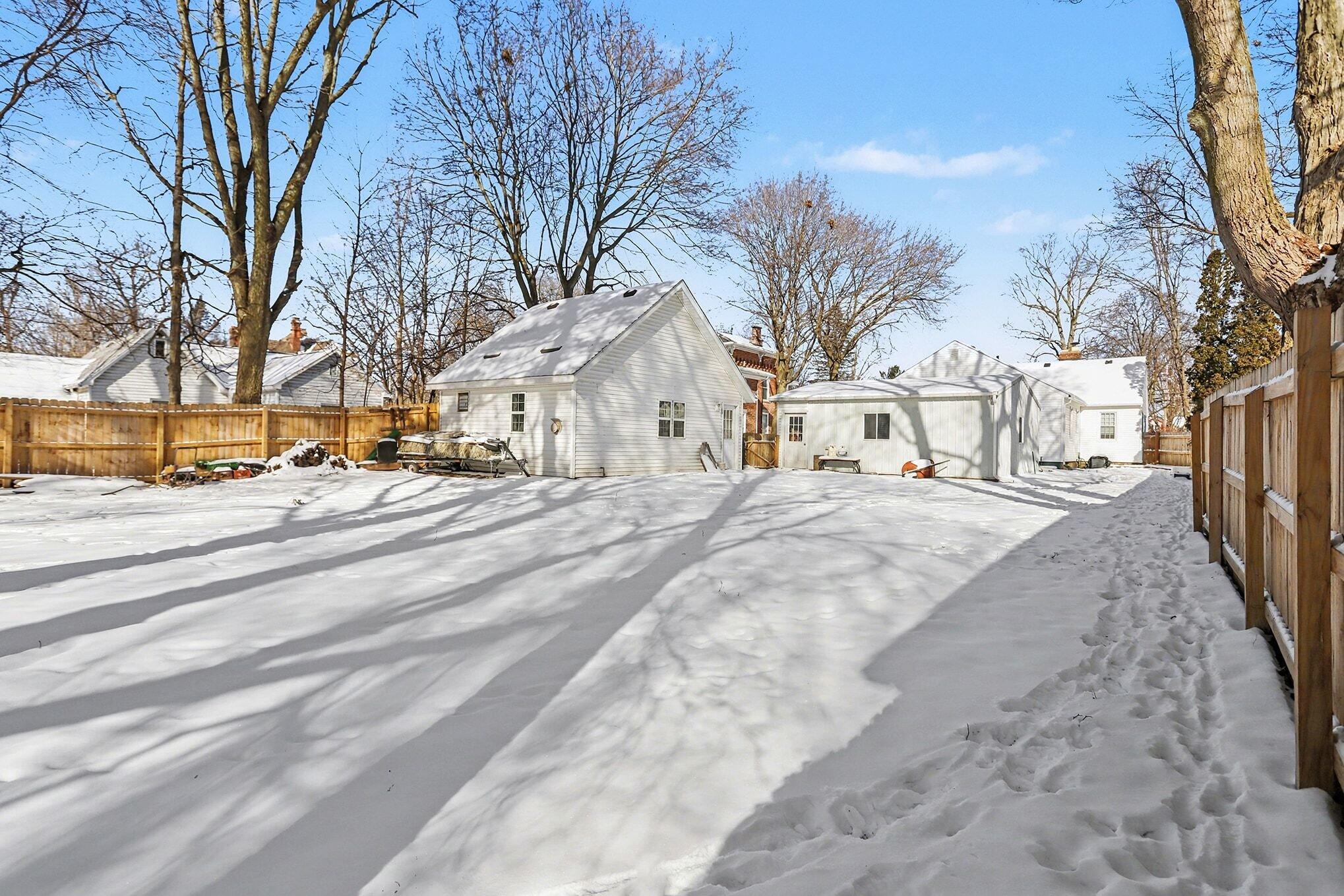 175 West Pearl Street Coldwater, MI 49036 - Photo 24 of 37 024_file_1840