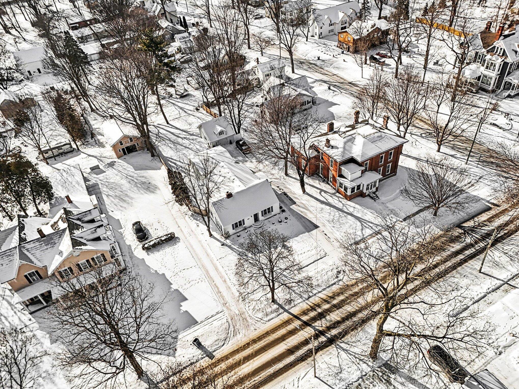 175 West Pearl Street Coldwater, MI 49036 - Photo 28 of 37 028_file_9805