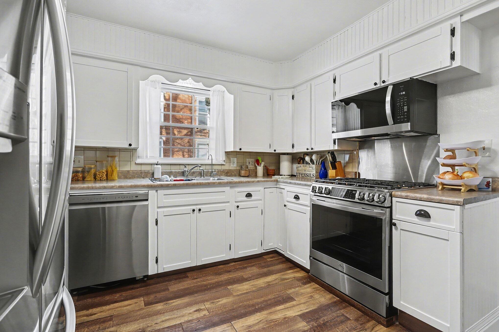 175 West Pearl Street Coldwater, MI 49036 - Photo 7 of 37 009_file_6512