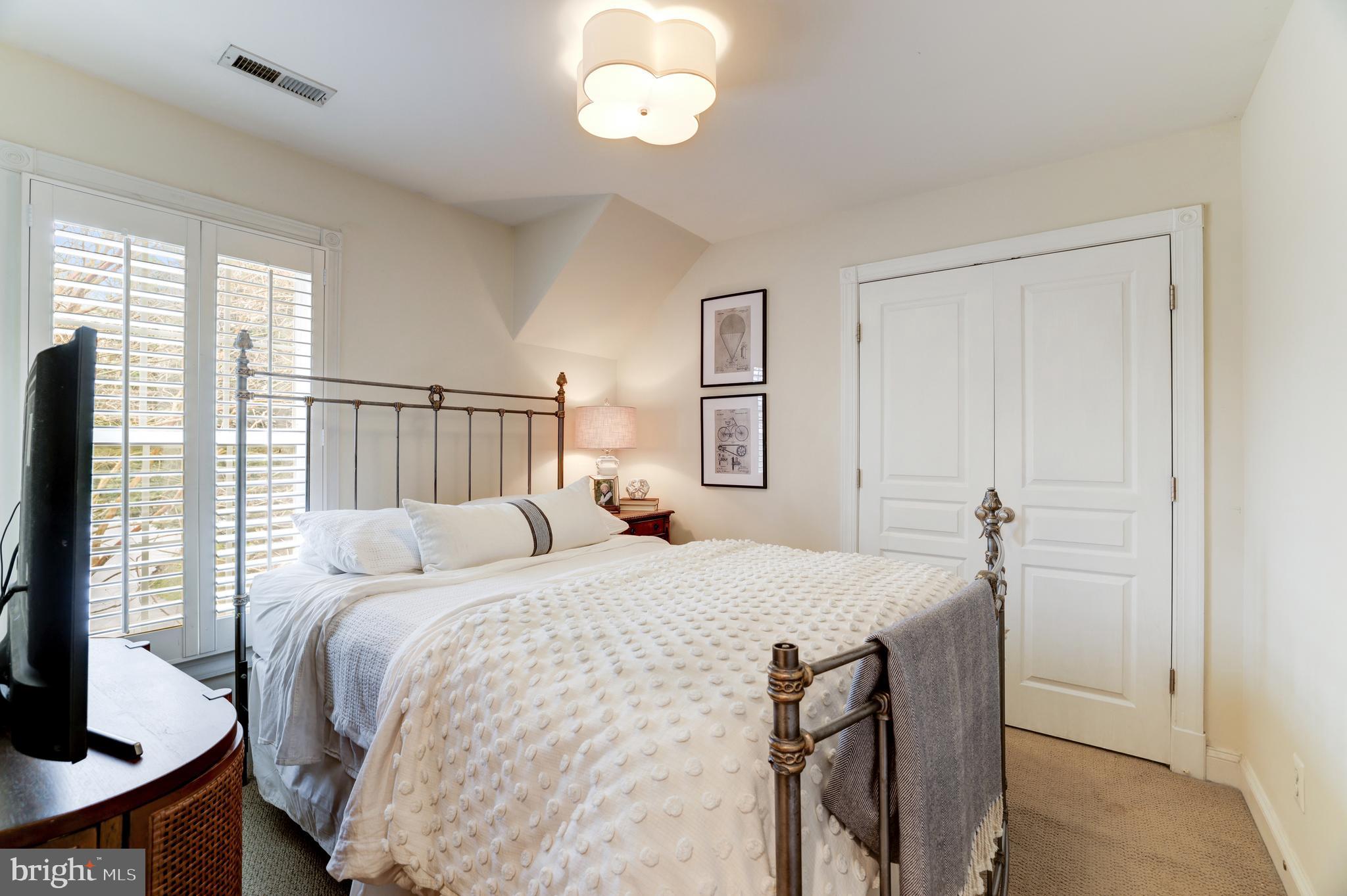 2800 Rifle Ridge Road Oakton, VA 22124 - Photo 39 of 64
