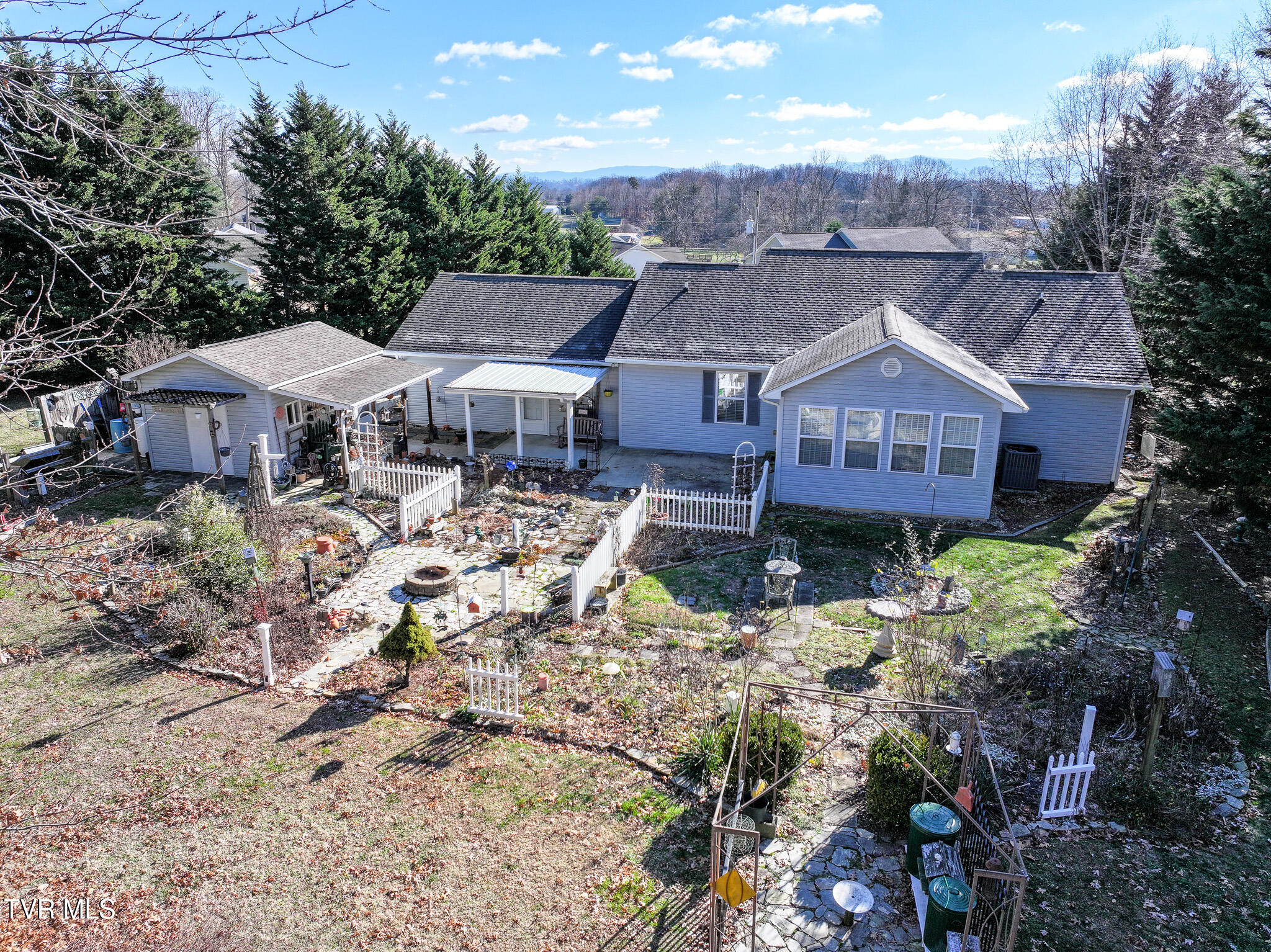 78 Fairview Ridges Drive Afton, TN 37616 - Photo 49 of 71 38