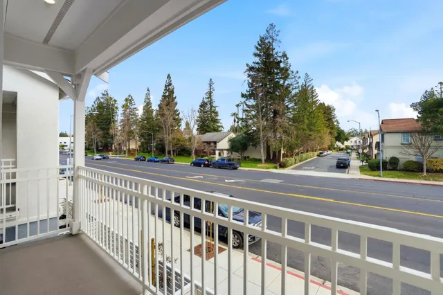 $1,168,000 | 2737 Oak Road, Walnut Creek, CA 94597