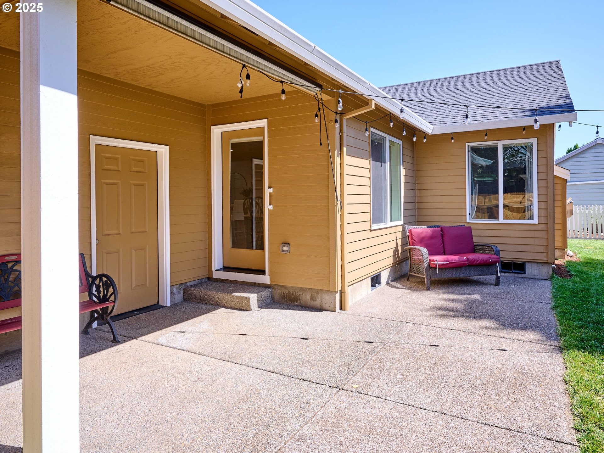 3766 10th Street Hubbard, OR 97032 - Photo 24 of 31