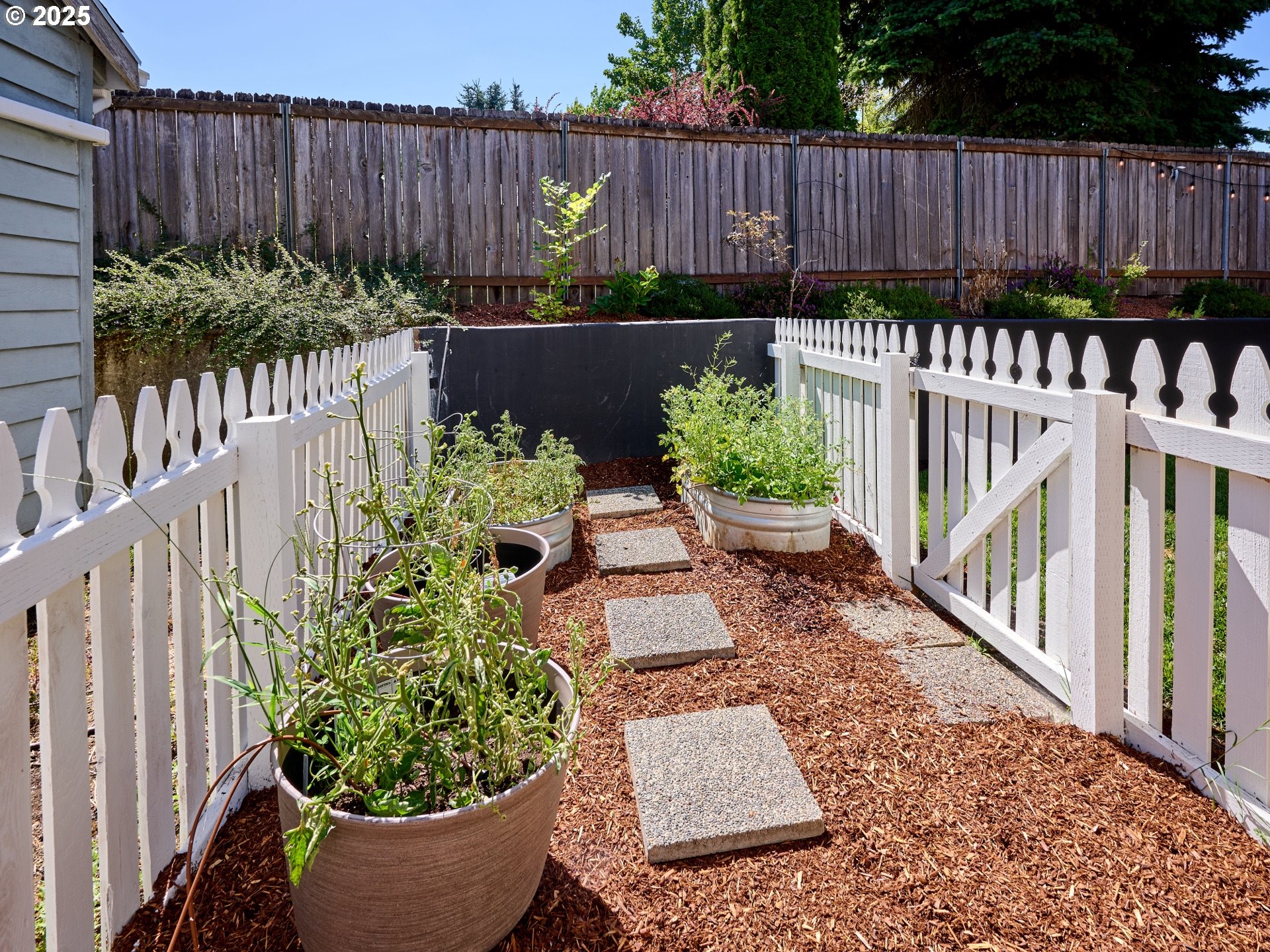 3766 10th Street Hubbard, OR 97032 - Photo 28 of 31