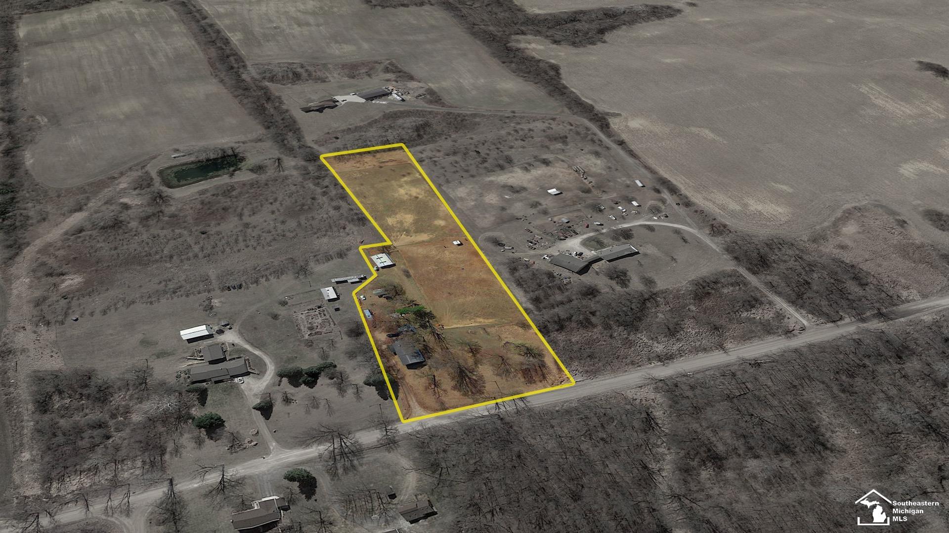 1599 Academy Road Adrian, MI 49221 - Photo 5 of 51