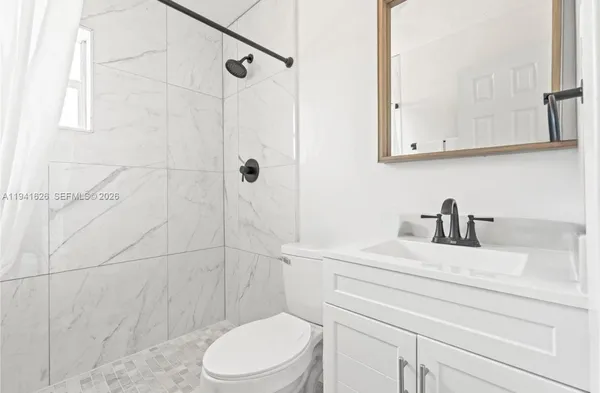 $445,000 | 5621 Southwest 38th Court, Davie, FL 33314