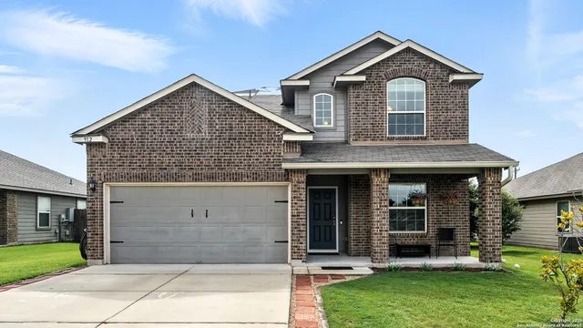 $310,000 | 912 Bexley Drive, Seguin, TX 78155