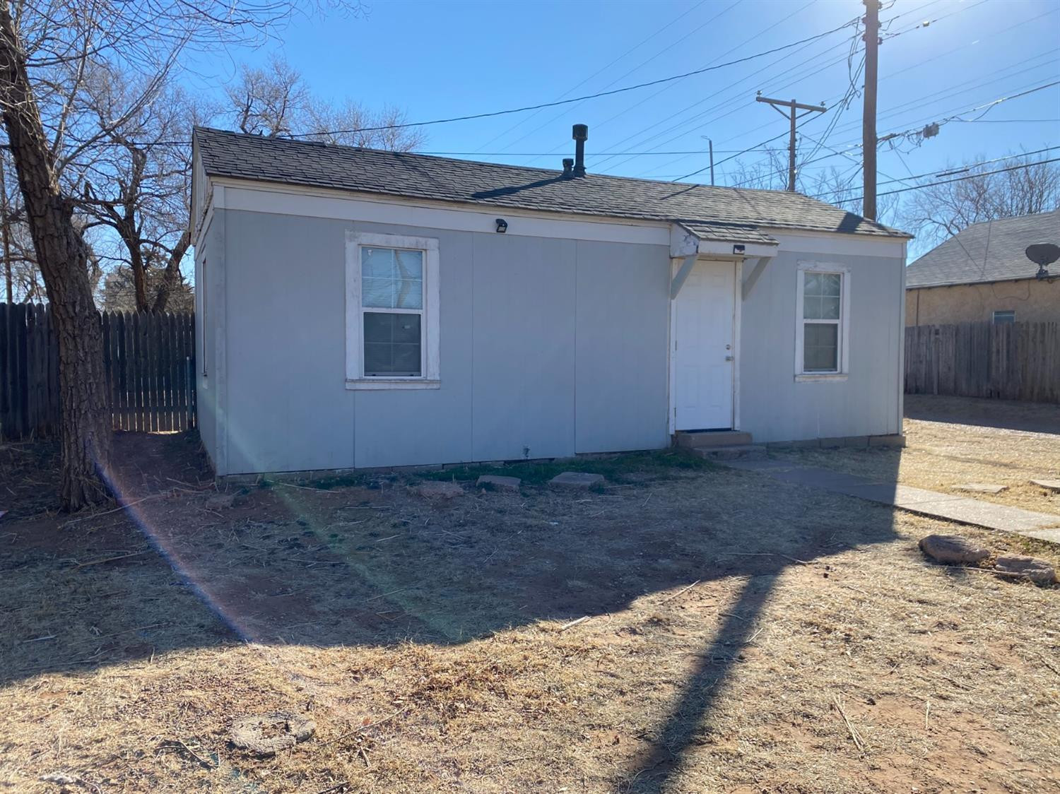 1925 27th Street, Unit REAR Lubbock, TX 79411 - Photo 1 of 6 Photo 1