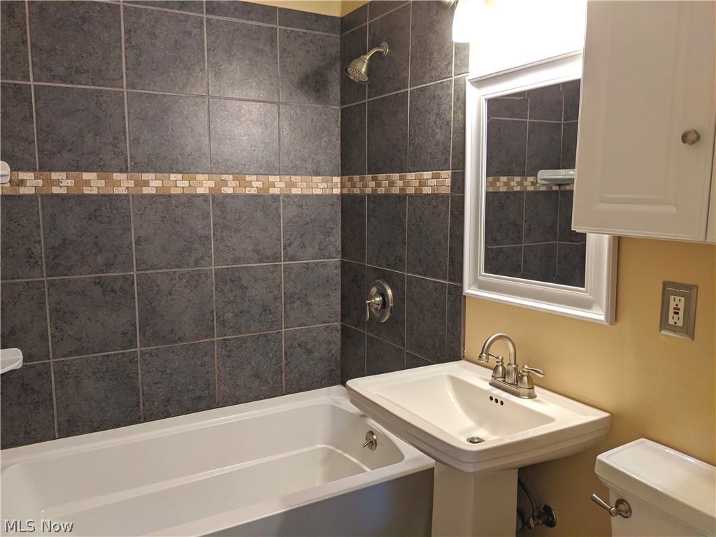 1690 Mapledale Road Wickliffe, OH 44092 - Photo 15 of 35 Gallery Image 15