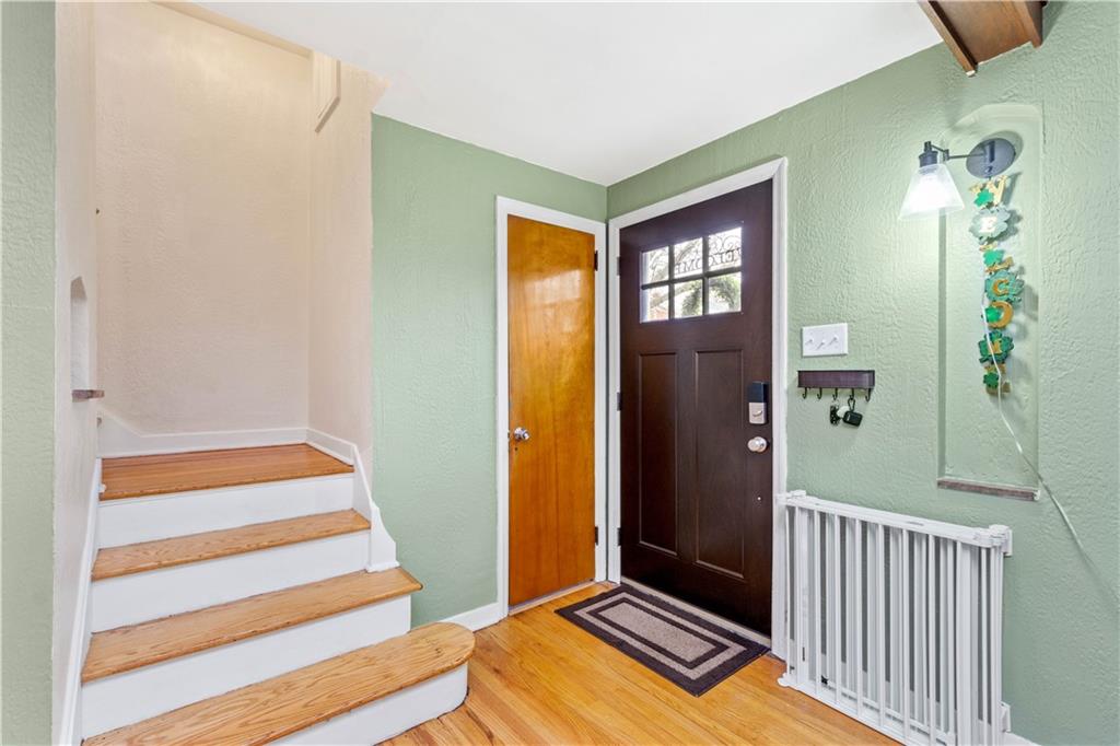 1167 Varner Road Pittsburgh, PA 15227 - Photo 5 of 25 Gallery Image 5