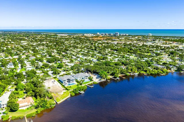 $16,950,000 | 88 West Riverside Drive, Jupiter, FL 33469