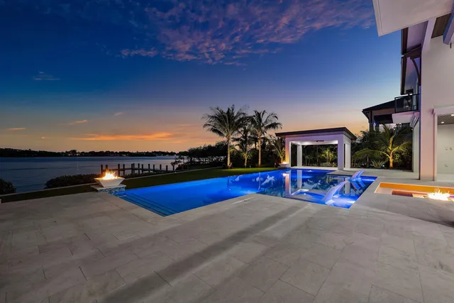 $16,950,000 | 88 West Riverside Drive, Jupiter, FL 33469