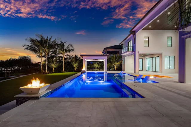 $16,950,000 | 88 West Riverside Drive, Jupiter, FL 33469