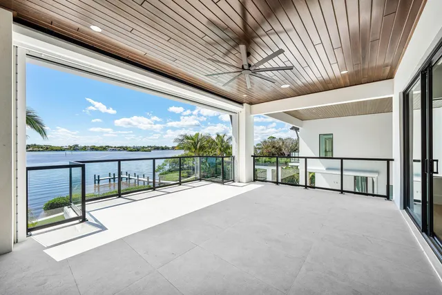 $16,950,000 | 88 West Riverside Drive, Jupiter, FL 33469
