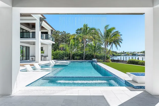 $16,950,000 | 88 West Riverside Drive, Jupiter, FL 33469