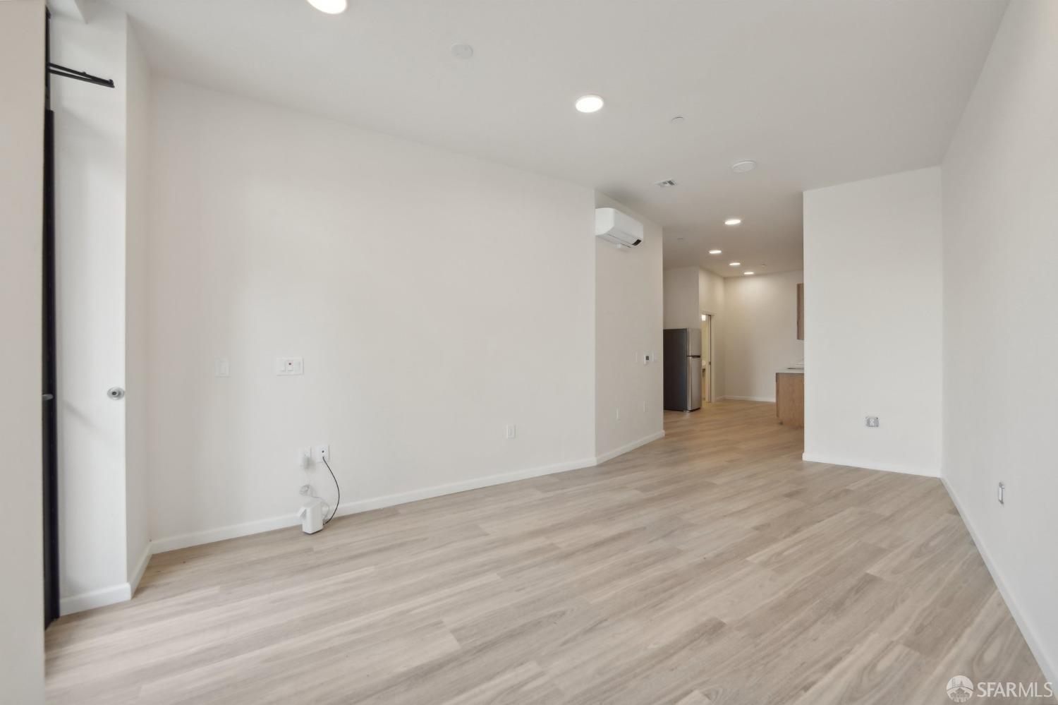 2701 Shattuck Avenue, Unit 102 Berkeley, CA 94705 - Photo 3 of 11