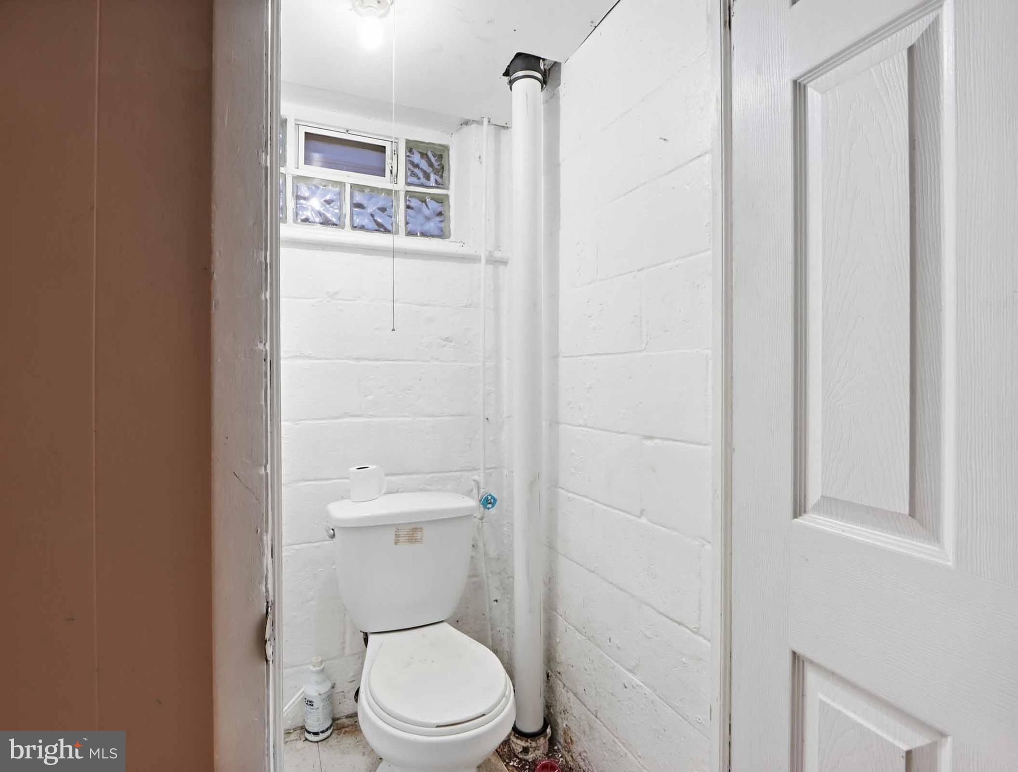 6210 Pilgrim Road Baltimore, MD 21214 - Photo 19 of 20