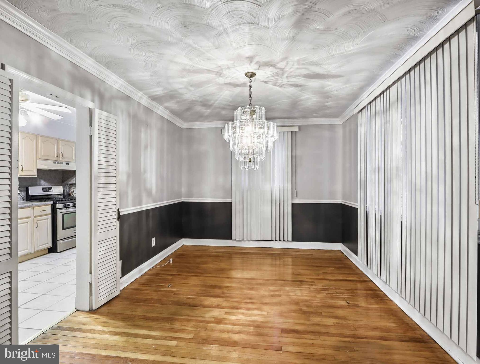 6210 Pilgrim Road Baltimore, MD 21214 - Photo 7 of 20