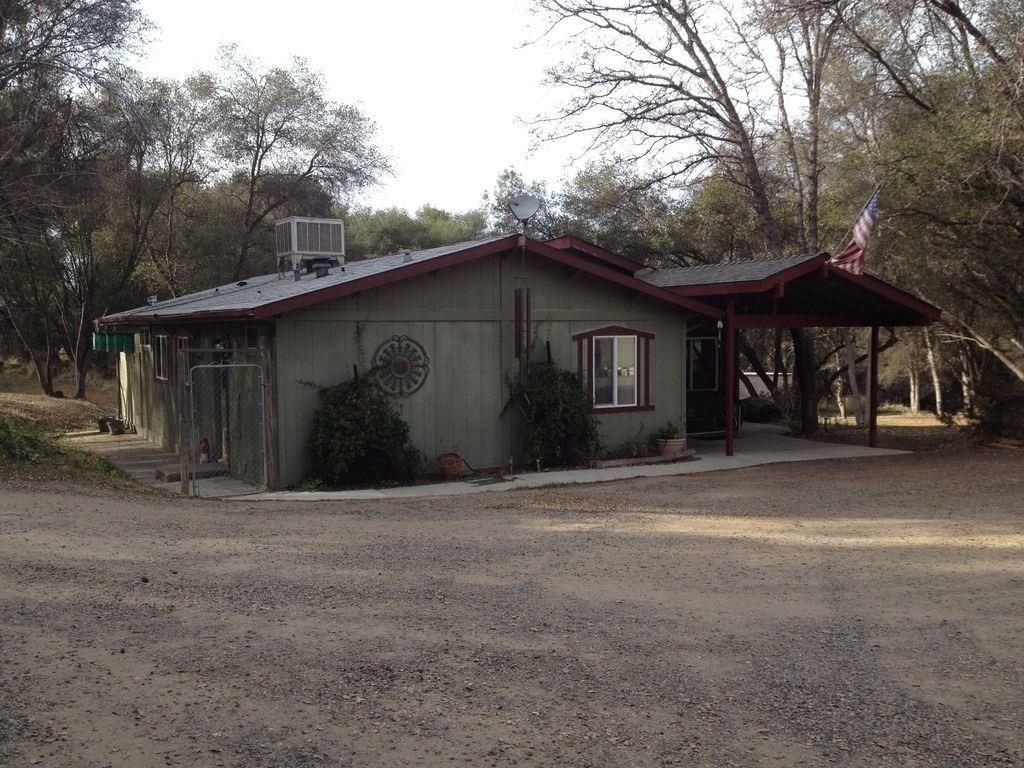 46775 Skyline Ridge Road Coarsegold, CA 93614 - Photo 2 of 6 Gallery Image 2