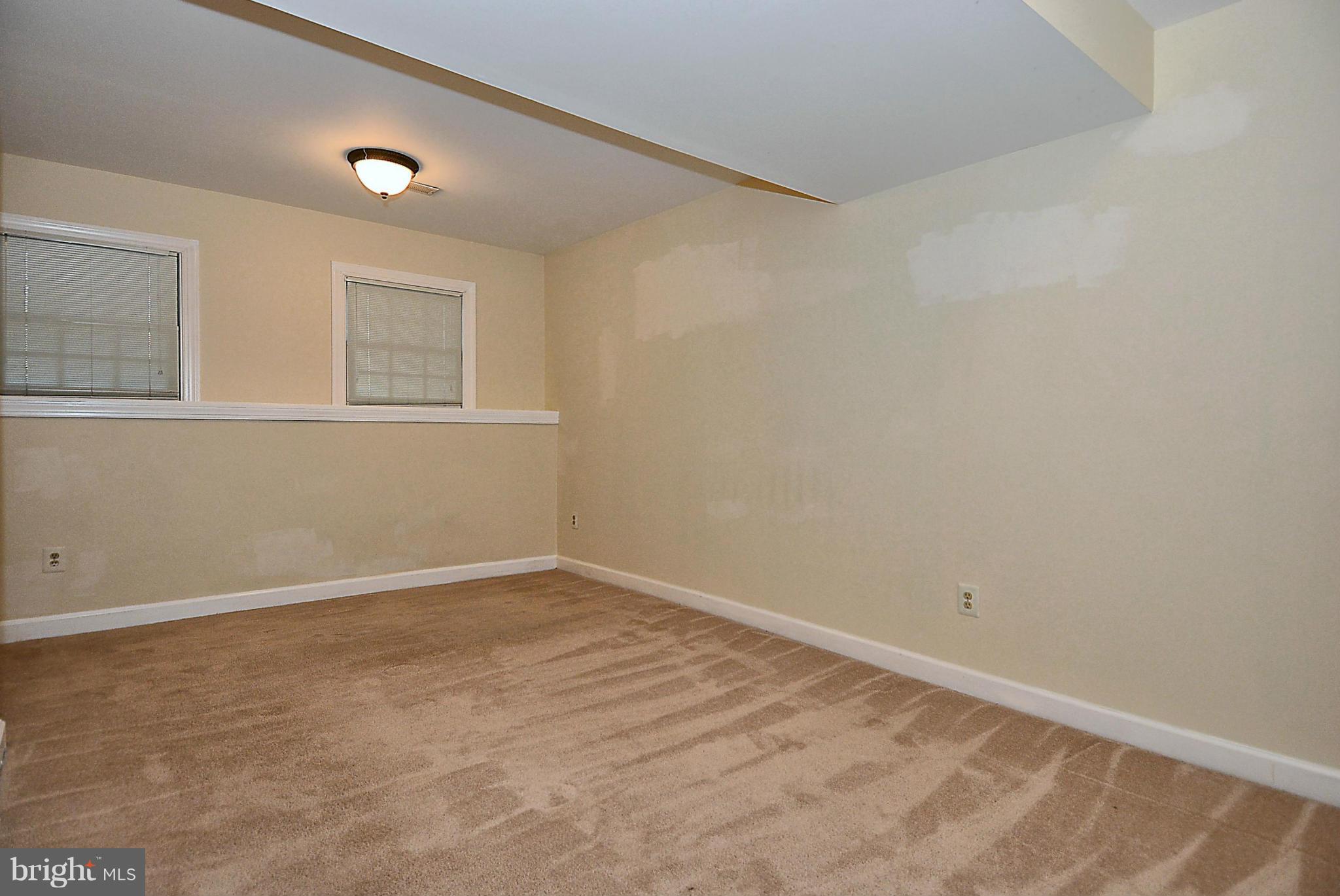 6500 Milva Lane Springfield, VA 22150 - Photo 20 of 30 Bedroom