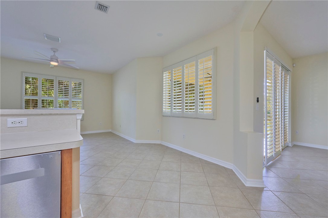 9086 107th Court Vero Beach, FL 32967 - Photo 16 of 35