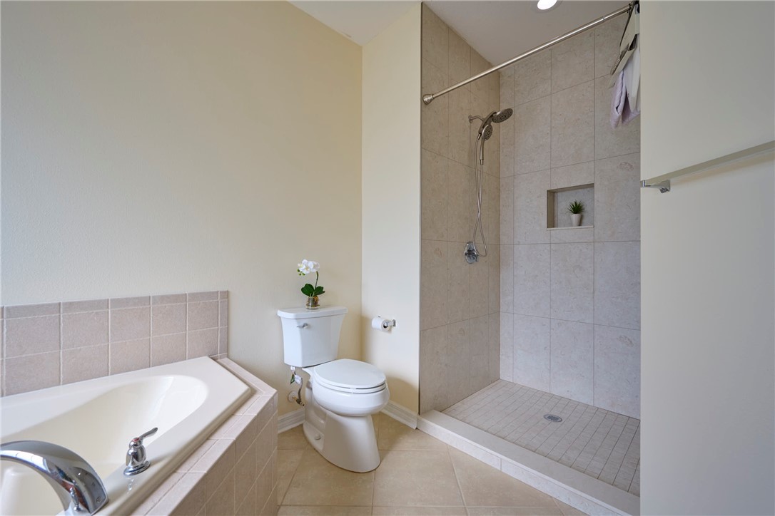 9086 107th Court Vero Beach, FL 32967 - Photo 25 of 35