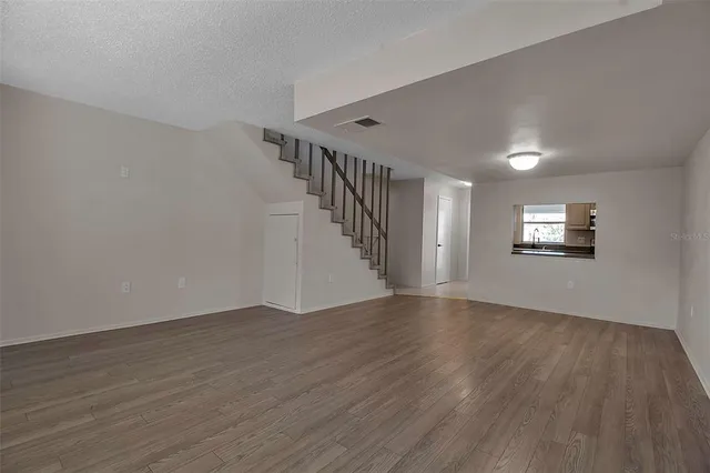 $189,000 | 3212 Ramblewood Drive North, Unit 3212, Sarasota, FL 34237