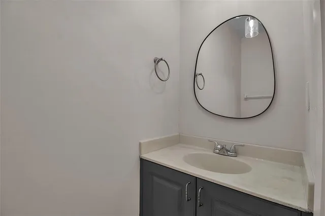 $189,000 | 3212 Ramblewood Drive North, Unit 3212, Sarasota, FL 34237