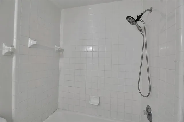 $189,000 | 3212 Ramblewood Drive North, Unit 3212, Sarasota, FL 34237