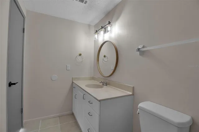 $189,000 | 3212 Ramblewood Drive North, Unit 3212, Sarasota, FL 34237