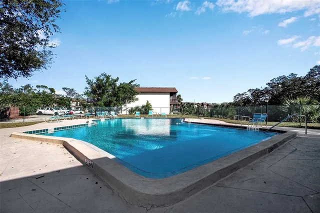 $189,000 | 3212 Ramblewood Drive North, Unit 3212, Sarasota, FL 34237