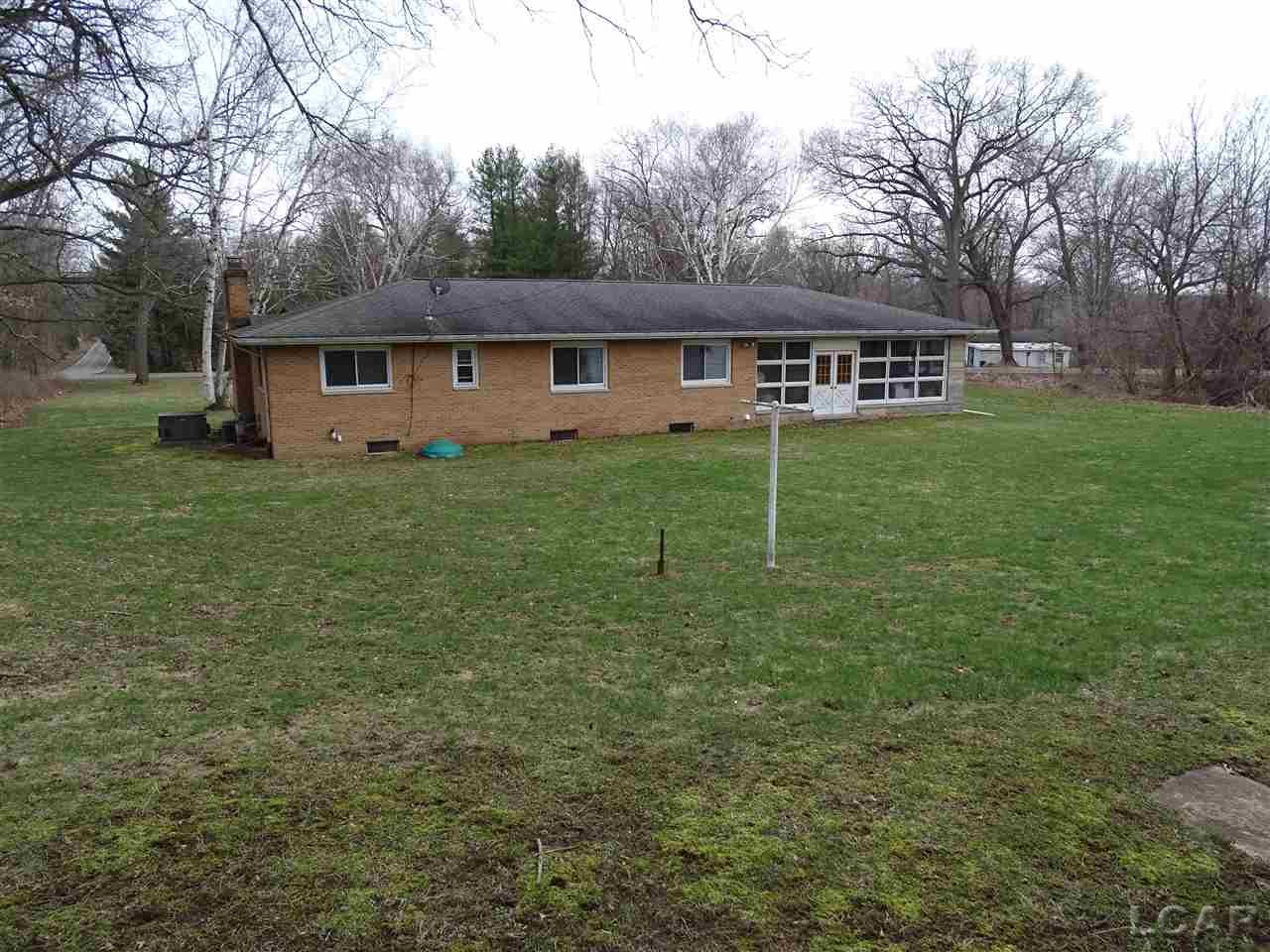 8170 Clinton Road Jackson, MI 49201 - Photo 25 of 30 50070257-24.JPG