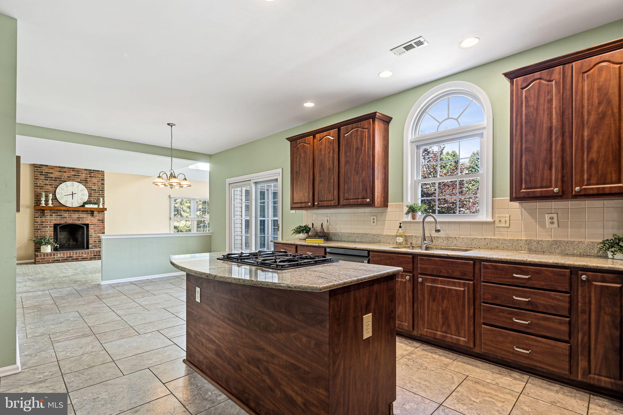 1415 Ridgewood Lane Newtown, PA 18940 - Photo 18 of 47