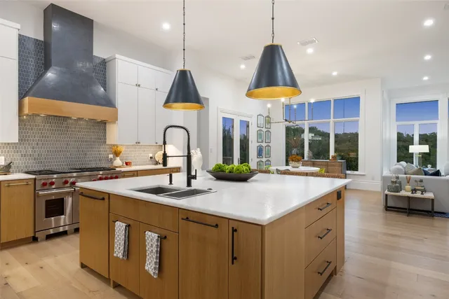 $4,250,000 | 2005 Far Gallant Drive, Austin, TX 78746