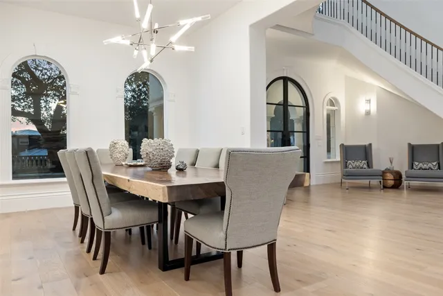 $4,250,000 | 2005 Far Gallant Drive, Austin, TX 78746