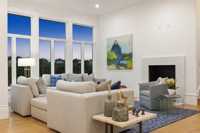 $4,250,000 | 2005 Far Gallant Drive, Austin, TX 78746