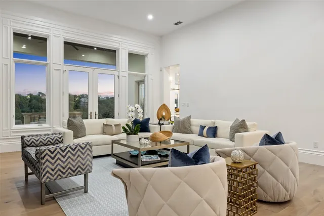 $4,250,000 | 2005 Far Gallant Drive, Austin, TX 78746