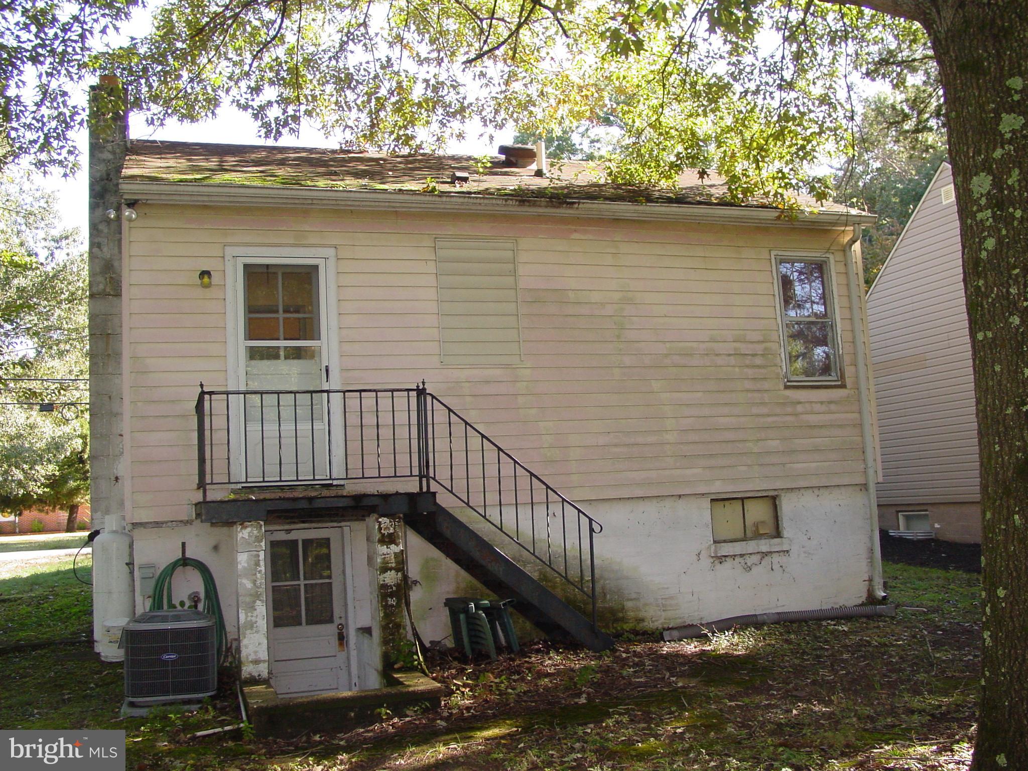 881 Stevenson Road Severn, MD 21144 - Photo 12 of 15 Back of House