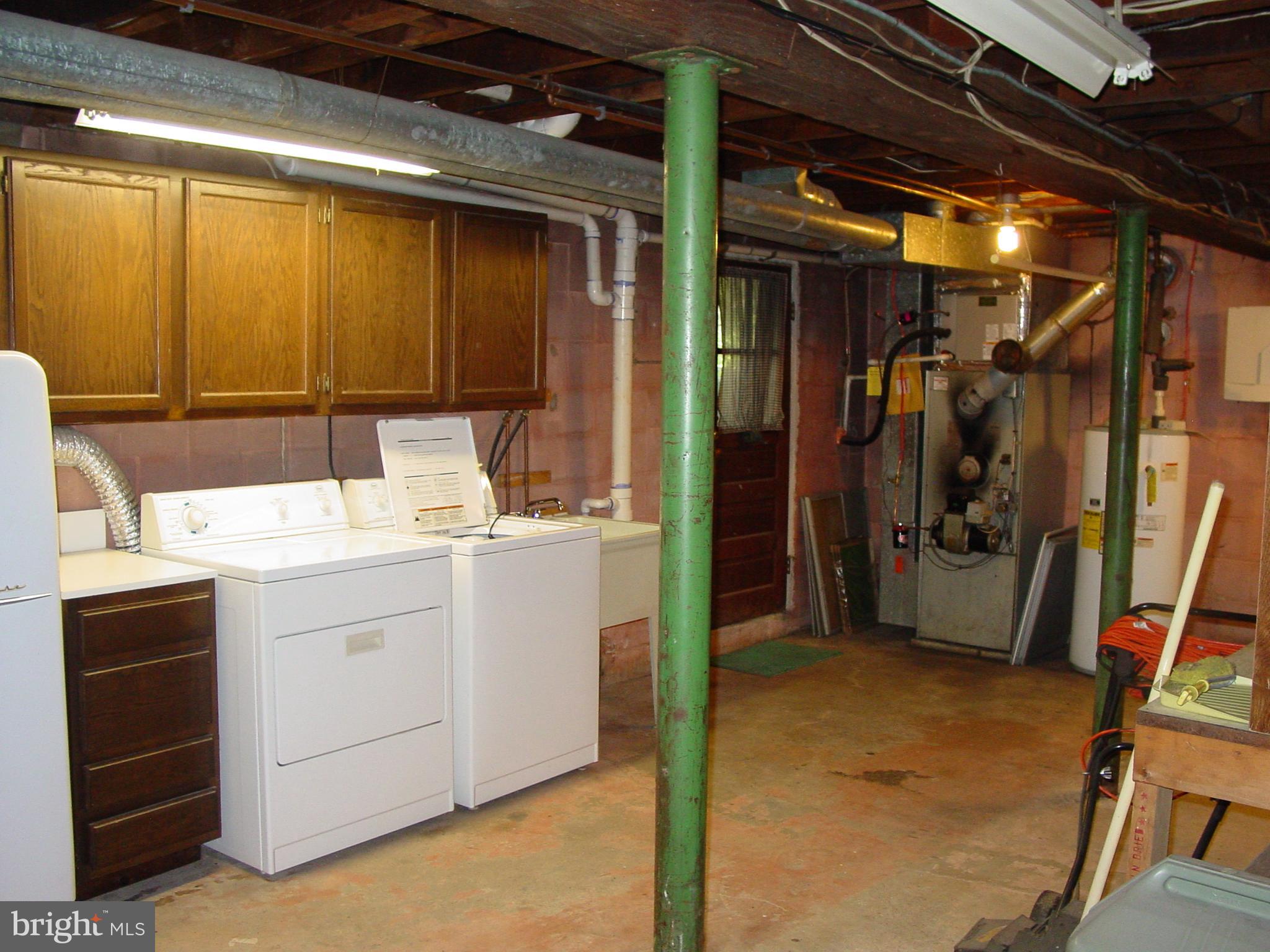 881 Stevenson Road Severn, MD 21144 - Photo 8 of 15 Washer/Dryer