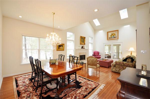 6 Arbella Road, Unit 6 Bedford, MA 01730 - Photo 5 of 30 Gallery Image 5