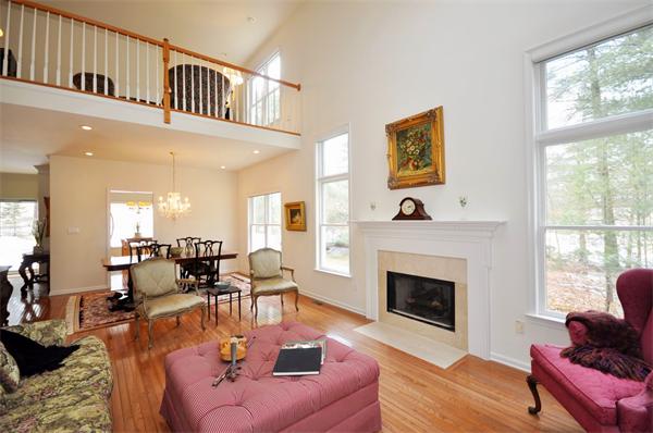 6 Arbella Road, Unit 6 Bedford, MA 01730 - Photo 7 of 30 Gallery Image 7