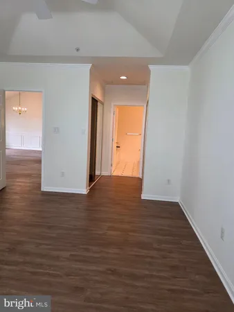$2,500 | 43134 Watercrest Square, Unit 304, Chantilly, VA 20152