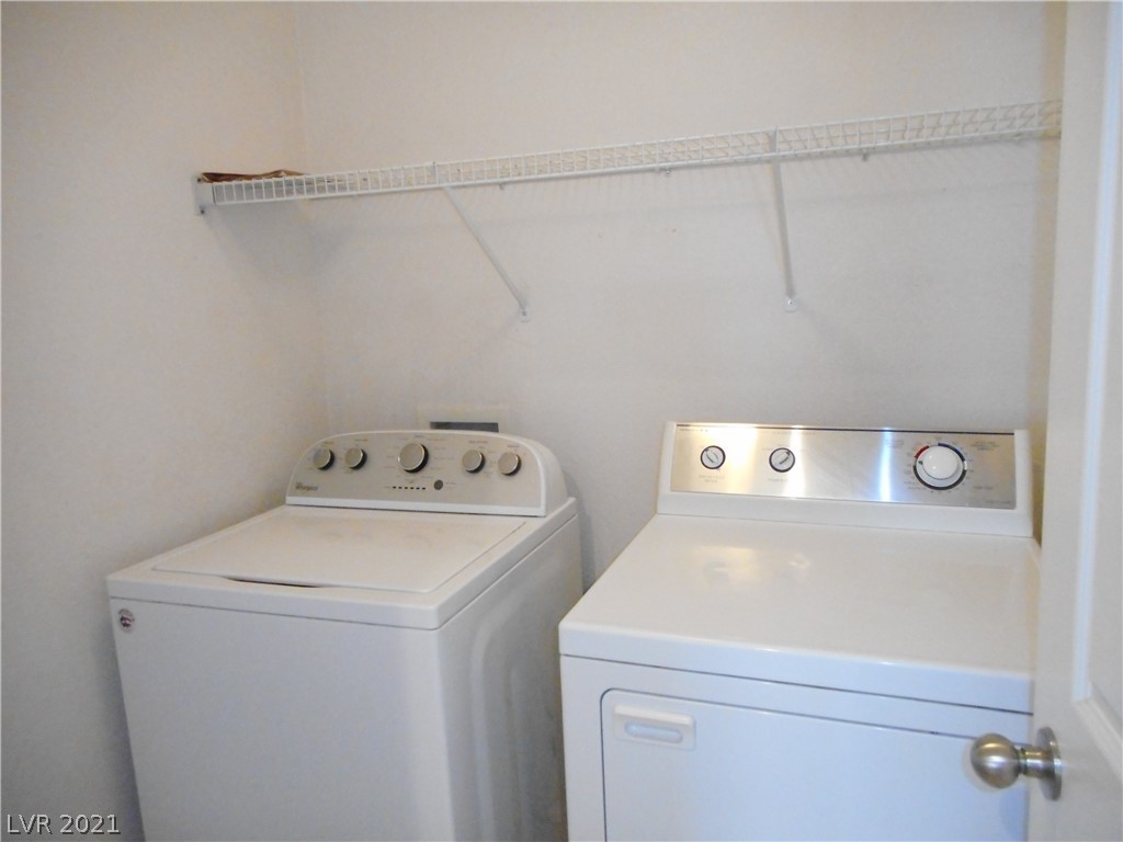 1903 Equinox Rdg Way Henderson, NV 89014 - Photo 25 of 34 Gallery Image 25